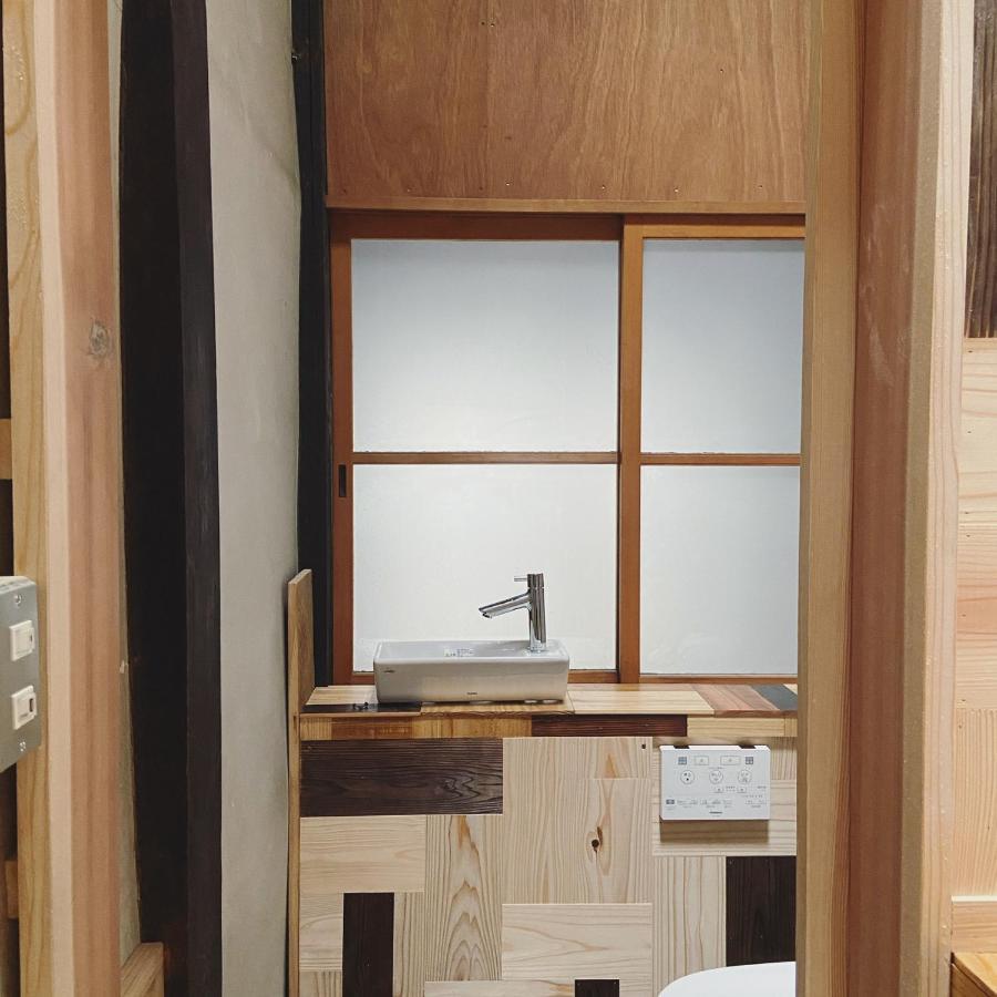 六根ゲストハウス Rokkon Guest House كيوتو المظهر الخارجي الصورة